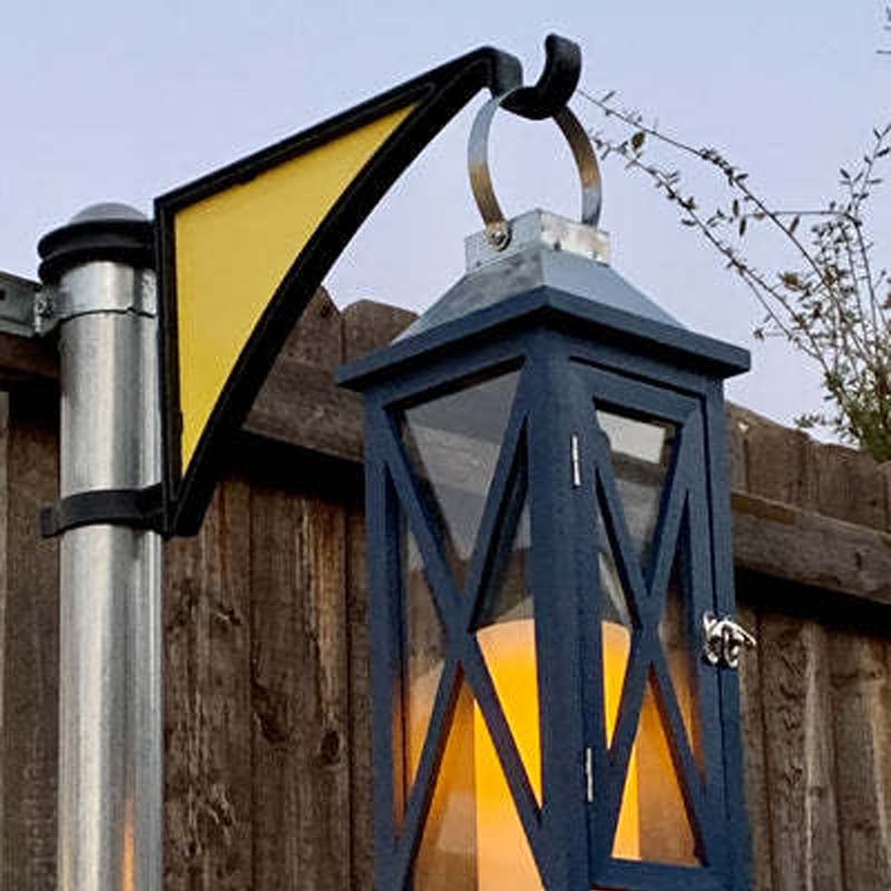 Henger for gjerdestolpe