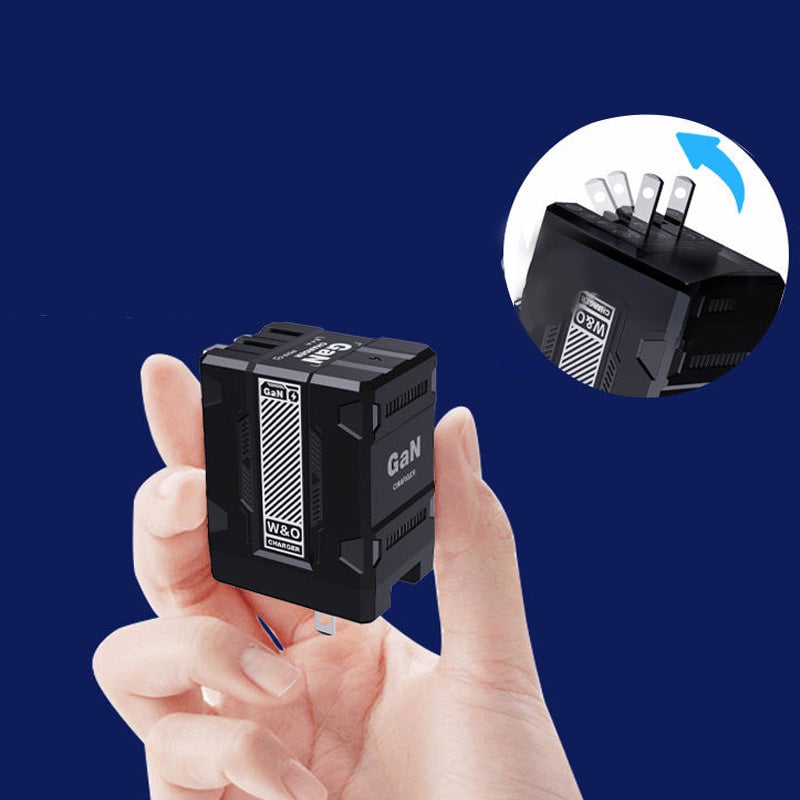 GaN 20W Hurtiglader med Doble Uttrekkbare Kabler