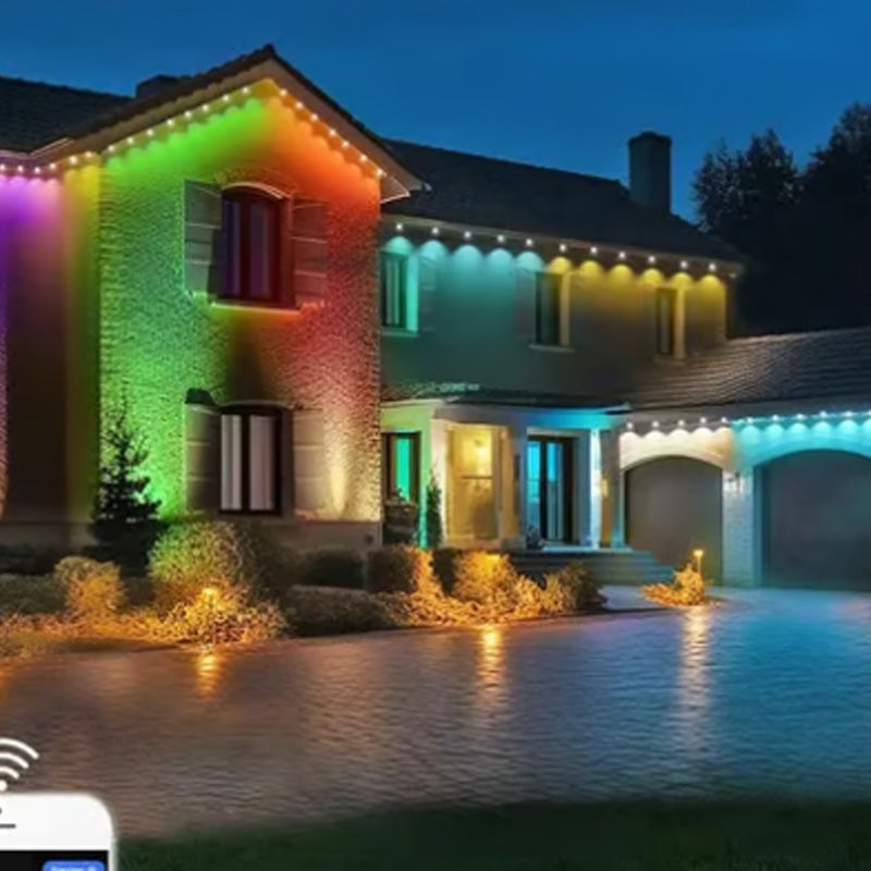 Fargerike utendørs takskjegglys