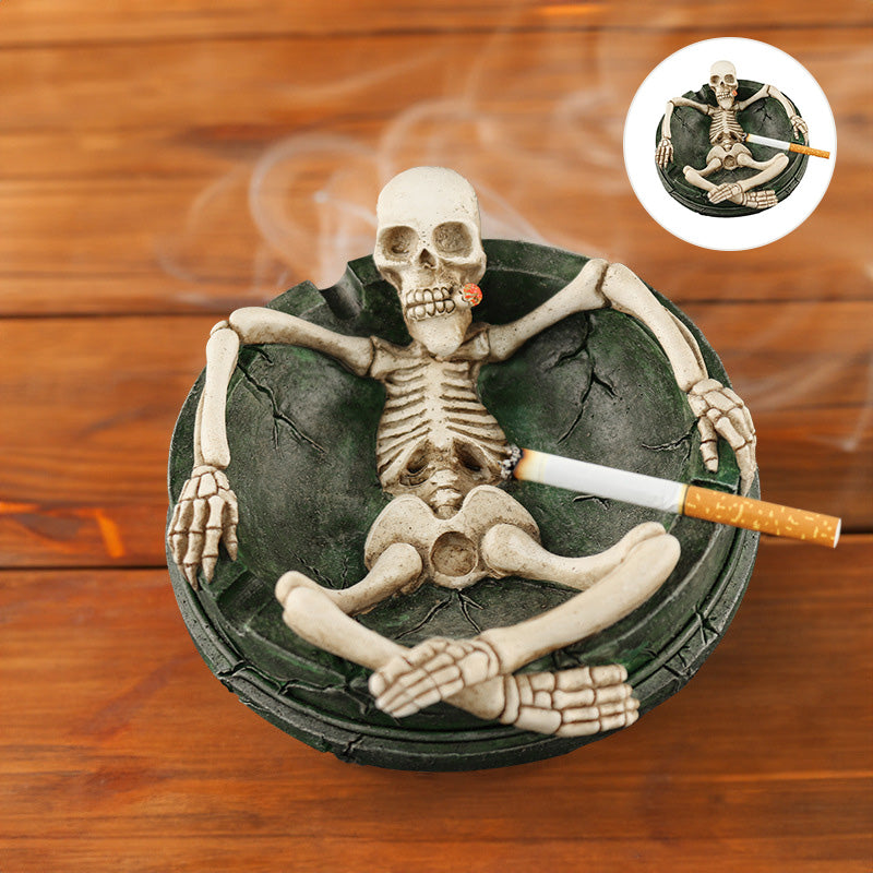 Kreativt hodeskalleaskebeger