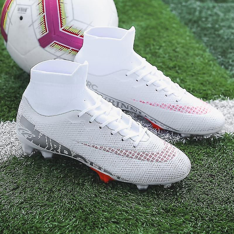 Fotballsko med Høy Topp