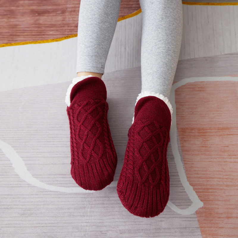 Slip-on Fluffy TĂžfler