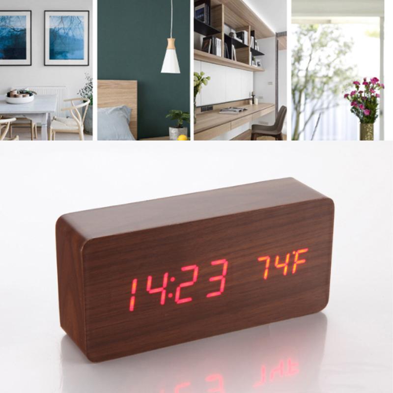LED-Vekkerklokke i Tre Med Lydkontroll