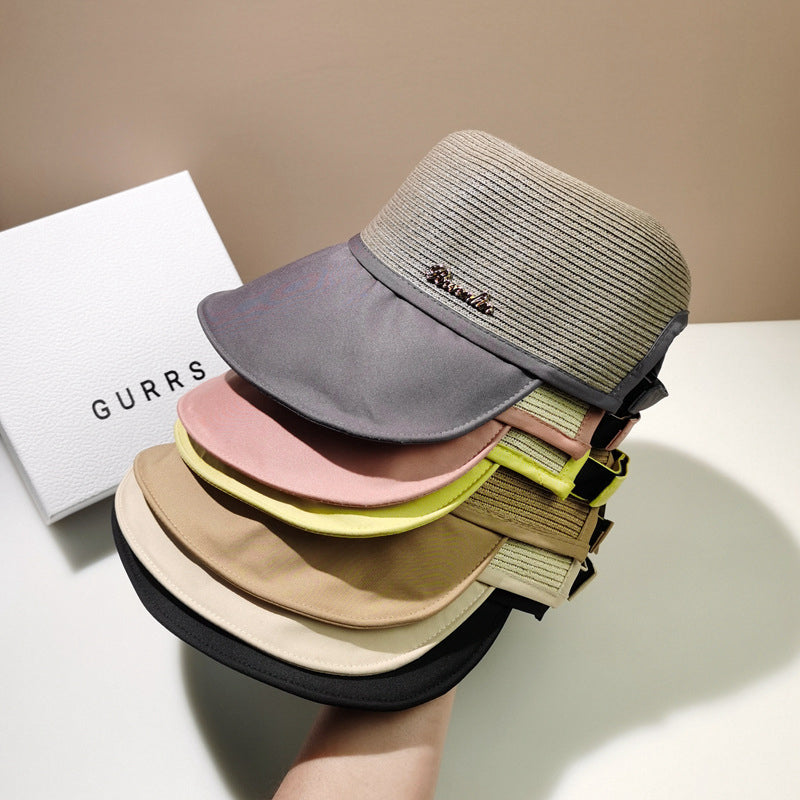 Solkremhatt for kvinner med stor brem for strandtur om sommeren