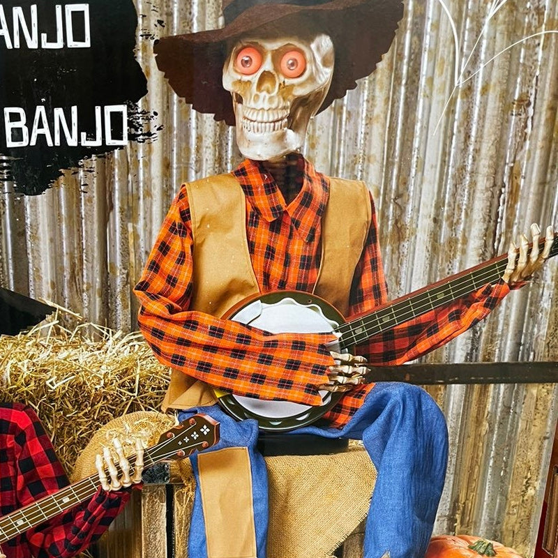 Morsomme, animerte duellerende banjoskjeletter