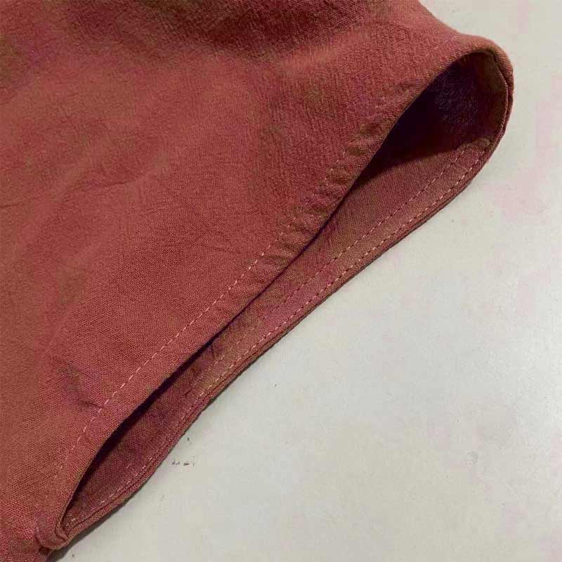 Ensfarget ermeløs løs kjole med lomme