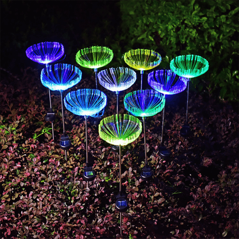 Soldrevet fiberoptisk lys