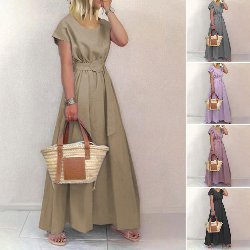 Ensfarget kjole med rund hals