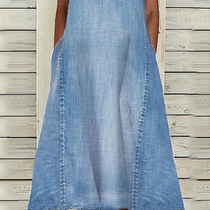 Ensfarget Ermeløs Denimkjole med V-hals