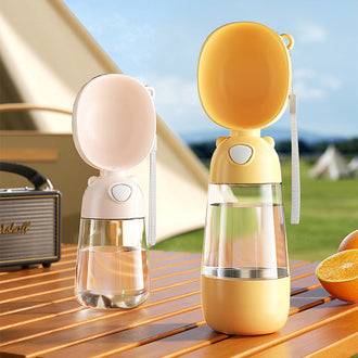 Bærbar vannflaske og matbeholder for hunder