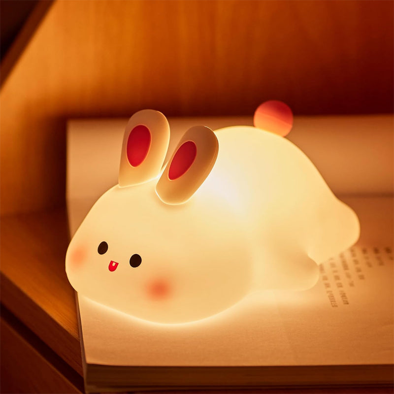 Stor kanin klapper lampen
