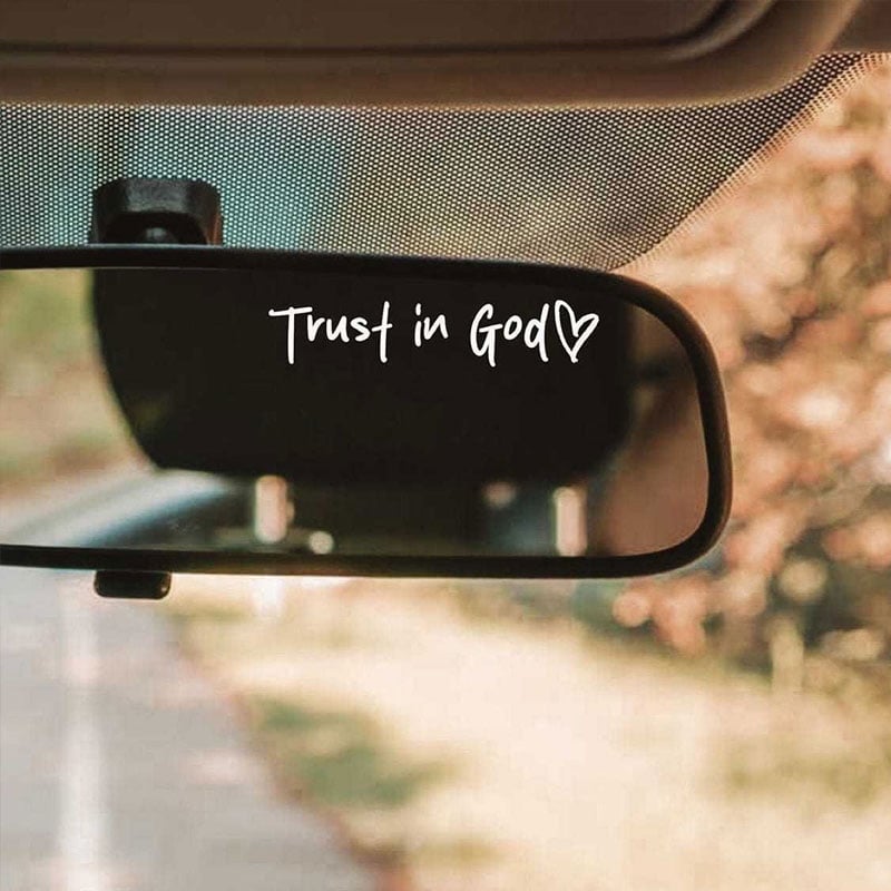 "Trust in God" dekorativt klistremerke til bakspeilet i bilen