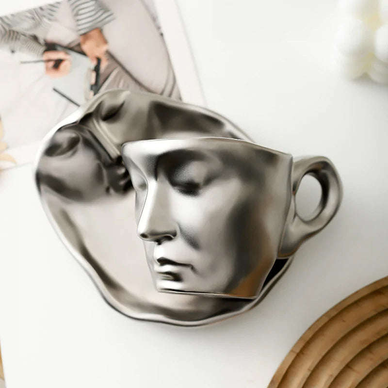 Metall Berøre ansiktet Kreativ keramisk Kiss kaffekrus