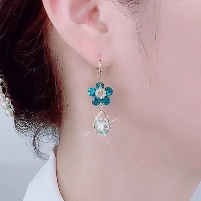 Simple Zircon Flower Earrings