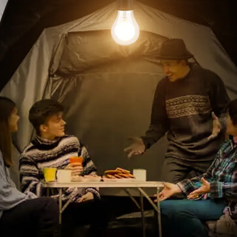 Ny utendørs campinglampe med Type-C-ladbar retro-lampe til oppheng
