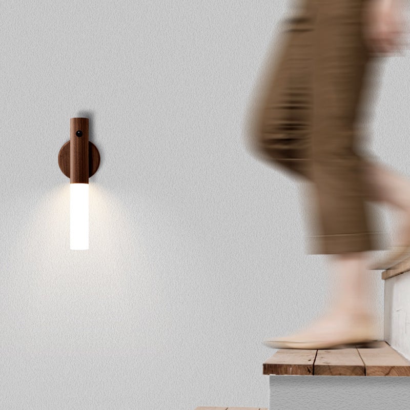 360° roterbar LED-vegglampe i tre