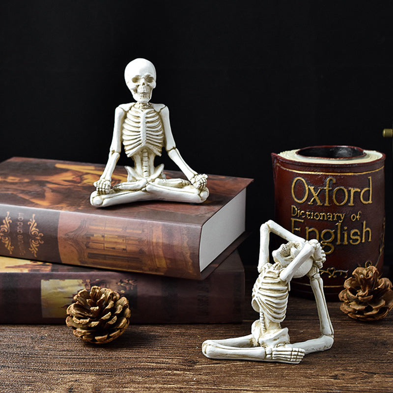 Unik Yoga Skull Statue