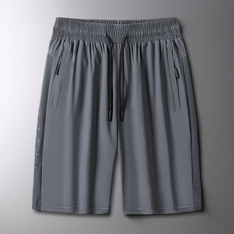 Sommerelastiske sportsshorts for menn