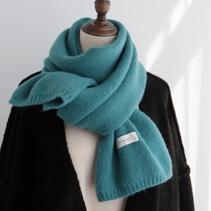 Warm all-match knitted scarf