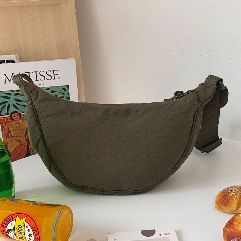 Halvmåne Crossbody-veske