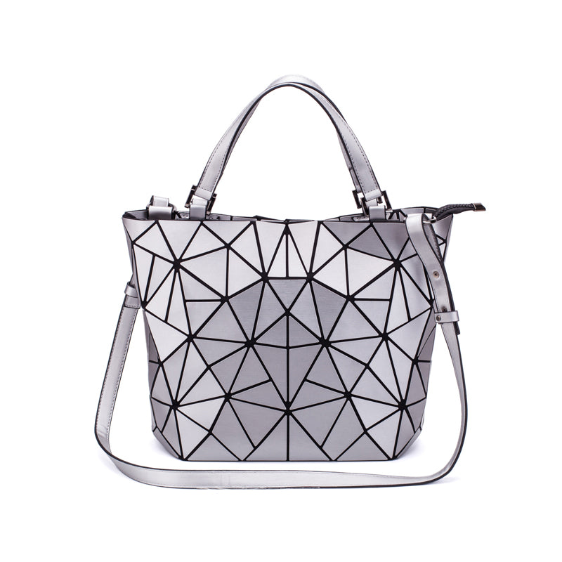 Diamond bucket bag