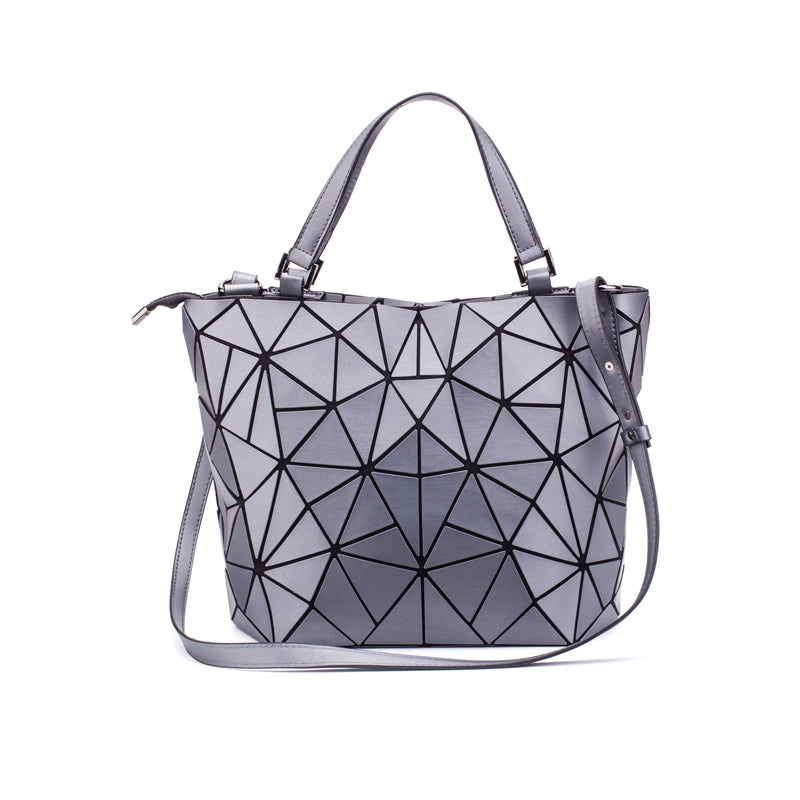 Diamond bucket bag